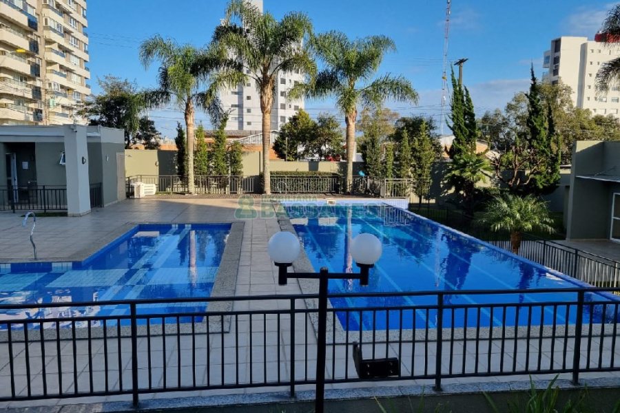 Apartamento com 114m², 3 dormitórios, 2 vagas, no bairro Universitário em Caxias do Sul para Comprar