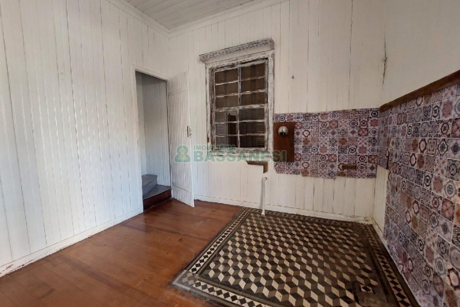 Casa com 120m², 3 dormitórios, 4 vagas, no bairro São Pelegrino em Caxias do Sul para Alugar