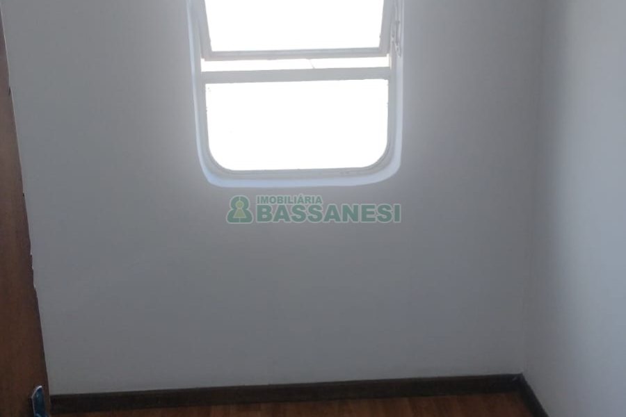 Apartamento com 190m², 3 dormitórios, 2 vagas, no bairro Centro em Caxias do Sul para Comprar