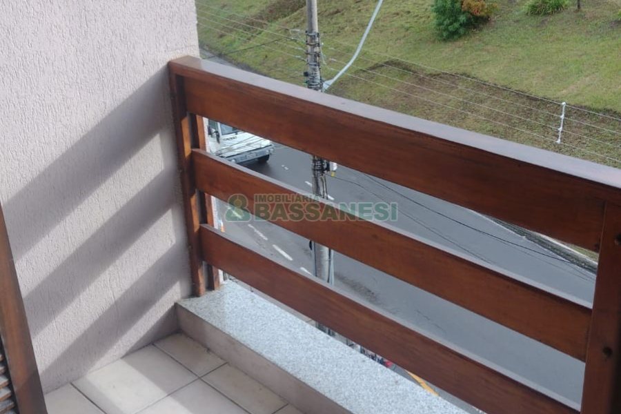 Apartamento com 103m², 3 dormitórios, 1 vaga, no bairro São José em Caxias do Sul para Comprar