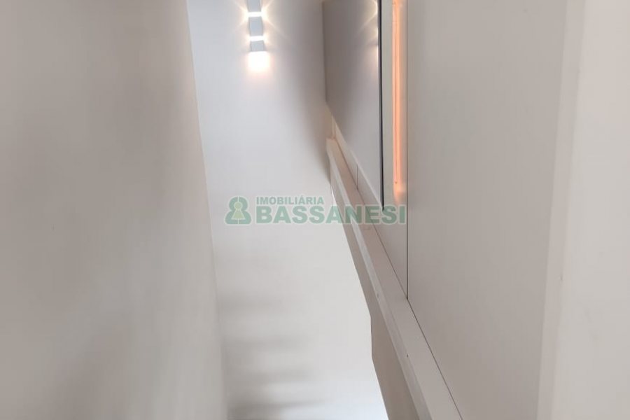 Apartamento com 129m², 3 dormitórios, 2 vagas, no bairro Lourdes em Caxias do Sul para Comprar