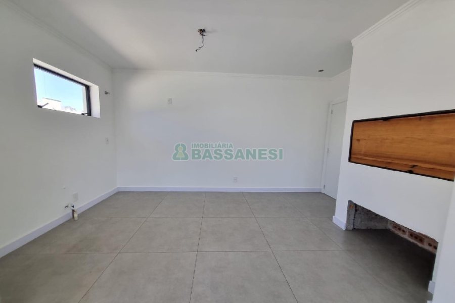 Sala com 250m², no bairro Centro em Caxias do Sul para Alugar
