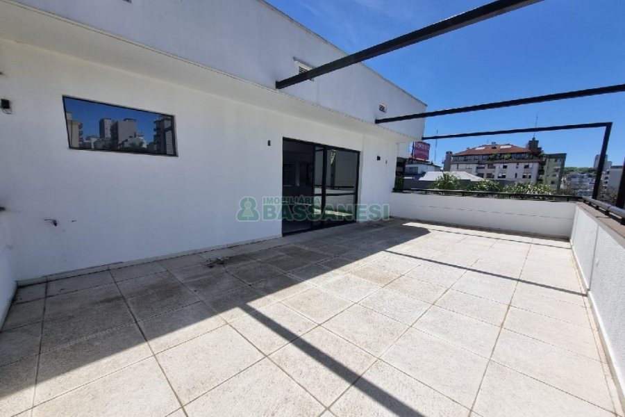 Sala com 250m², no bairro Centro em Caxias do Sul para Alugar