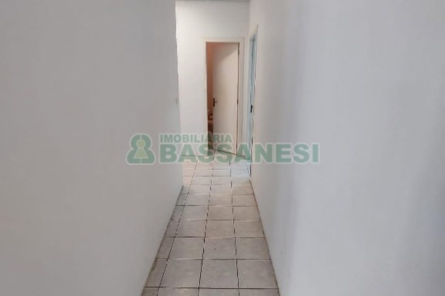 Loja com 600m², no bairro São Pelegrino em Caxias do Sul para Alugar