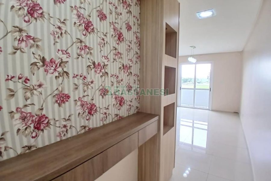 Apartamento com 55m², 2 dormitórios, 1 vaga, no bairro São Luiz em Caxias do Sul para Alugar