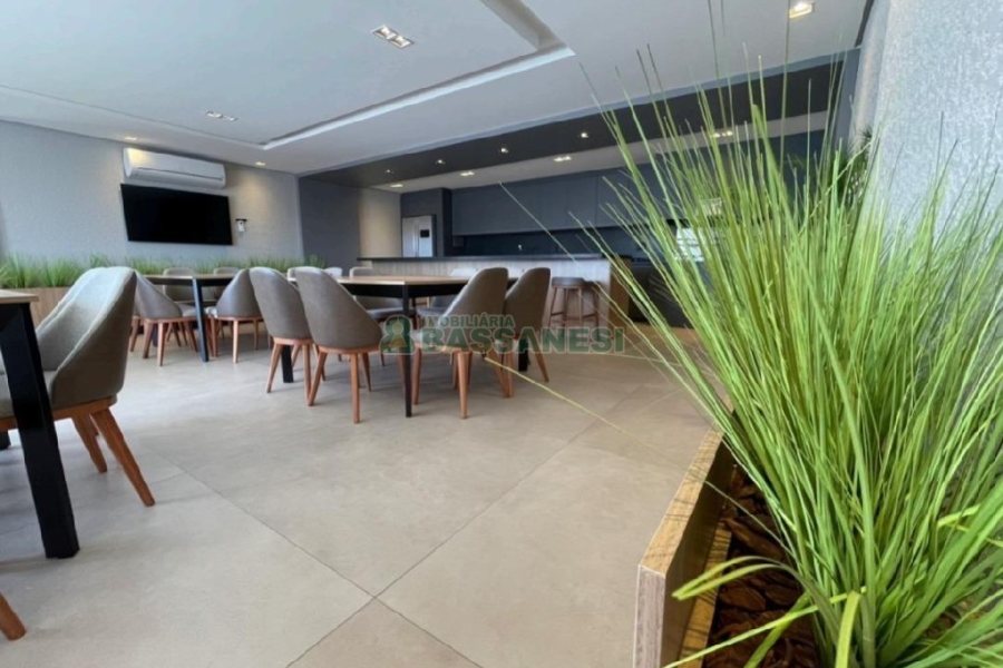 Apartamento com 70m², 2 dormitórios, 2 vagas, no bairro Santa Catarina em Caxias do Sul para Comprar