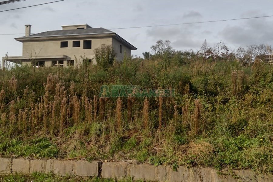 Terreno, no bairro Vinhedos em Caxias do Sul para Comprar