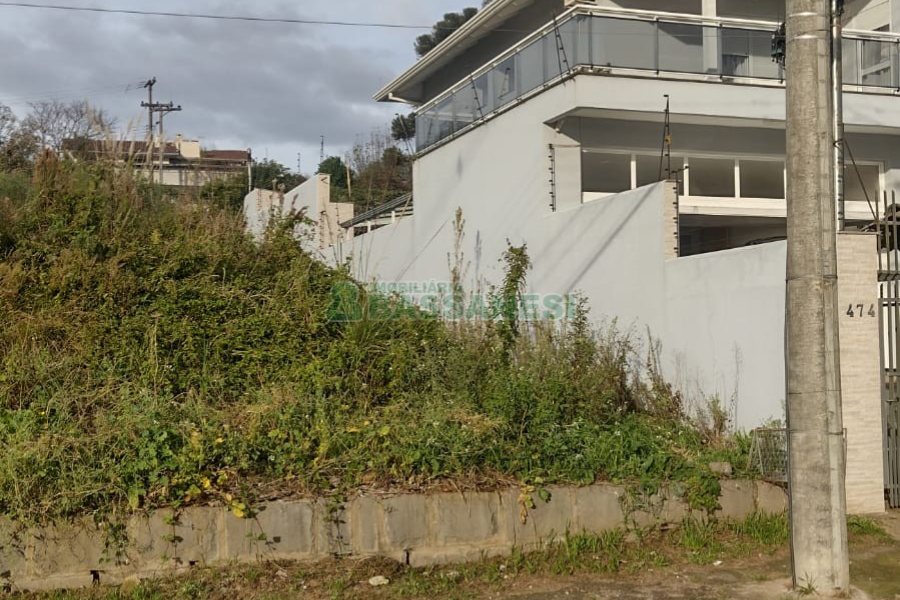 Terreno, no bairro Vinhedos em Caxias do Sul para Comprar