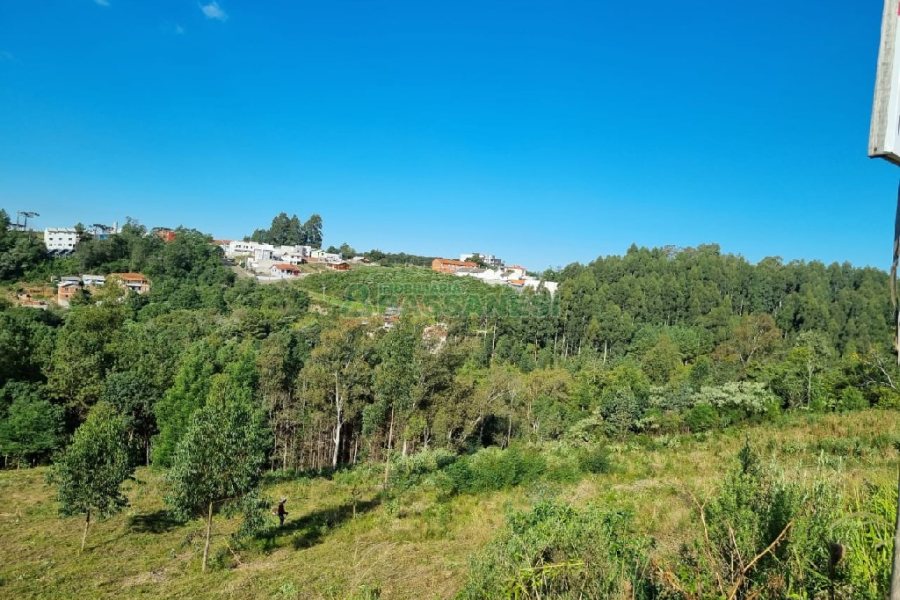 Terreno, no bairro Desvio Rizzo em Caxias do Sul para Comprar