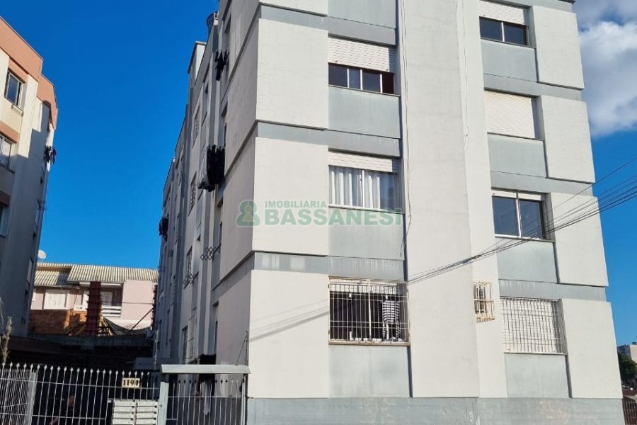 Apartamento com 57m², 2 dormitórios, 1 vaga, no bairro Jardim América em Caxias do Sul para Comprar