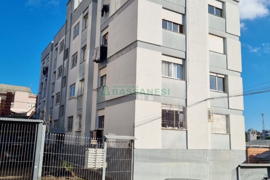 Apartamento com 57m², 2 dormitórios, 1 vaga, no bairro Jardim América em Caxias do Sul para Comprar