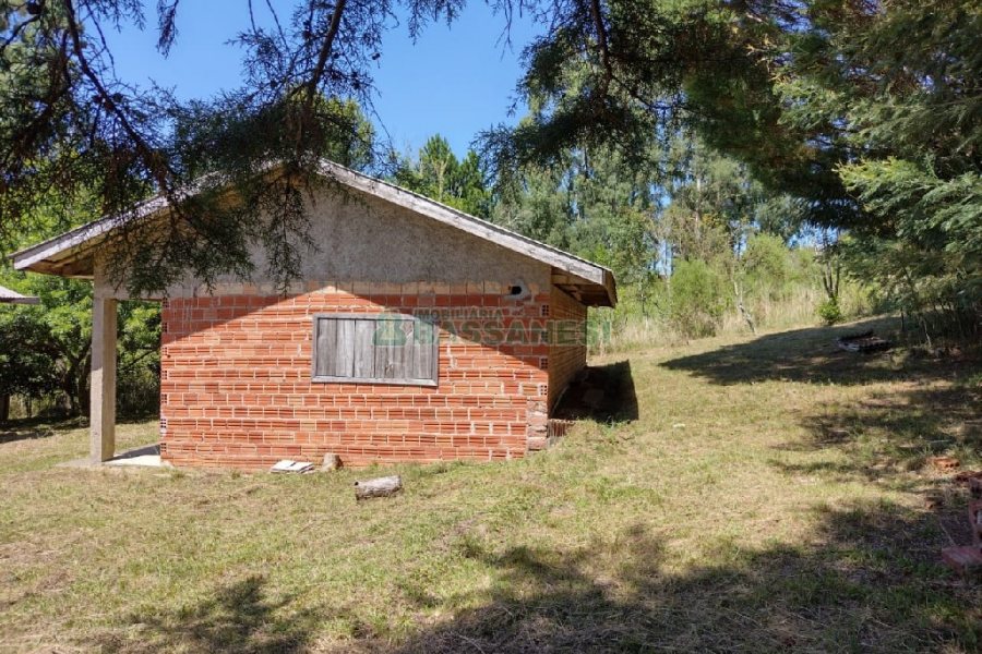 Chácara, 3 dormitórios, no bairro Vila Seca em Caxias do Sul para Comprar