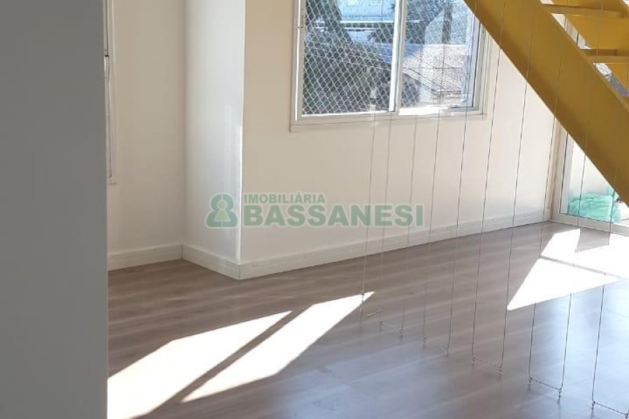 Apartamento com 96m², 2 dormitórios, 2 vagas, no bairro Petrópolis em Caxias do Sul para Comprar