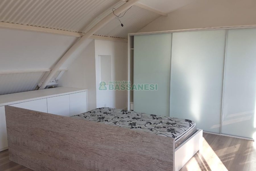 Apartamento com 96m², 2 dormitórios, 2 vagas, no bairro Petrópolis em Caxias do Sul para Comprar