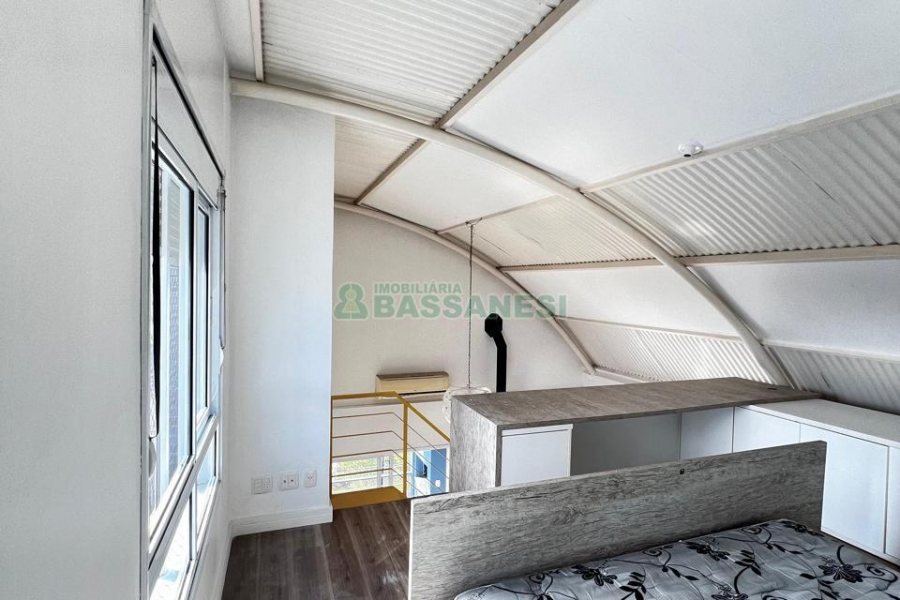 Apartamento com 96m², 2 dormitórios, 2 vagas, no bairro Petrópolis em Caxias do Sul para Comprar