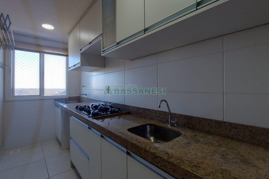 Apto Mobiliado com 54m², 2 dormitórios, 1 vaga, no bairro Santa Catarina em Caxias do Sul para Comprar