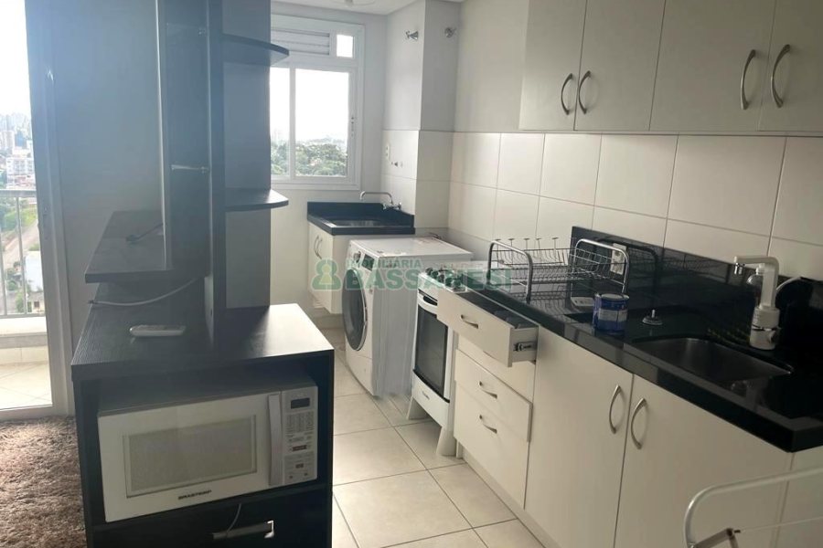 Apartamento com 63m², 2 dormitórios, 1 vaga, no bairro Petrópolis em Caxias do Sul para Comprar