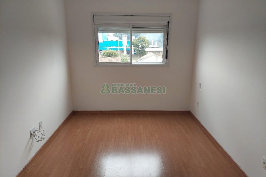 Apartamento com 62m², 2 dormitórios, 1 vaga, no bairro Desvio Rizzo em Caxias do Sul para Comprar