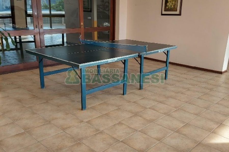 Apto Mobiliado com 117m², 3 dormitórios, 2 vagas, no bairro Cruzeiro em Caxias do Sul para Comprar