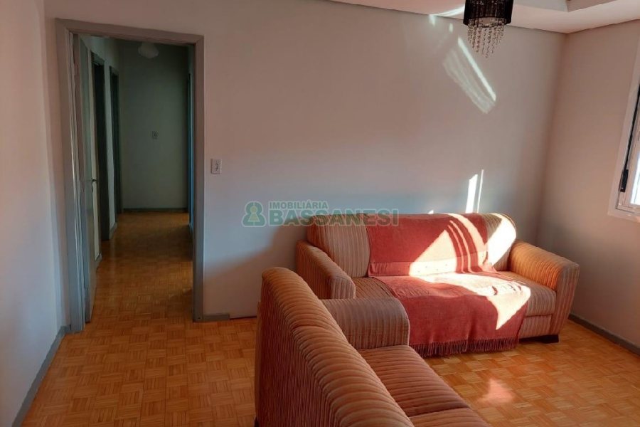 Apartamento com 95m², 3 dormitórios, no bairro Pio X em Caxias do Sul para Comprar