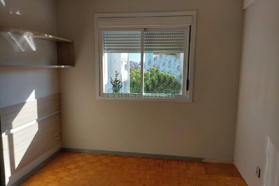 Apartamento com 95m², 3 dormitórios, no bairro Pio X em Caxias do Sul para Comprar
