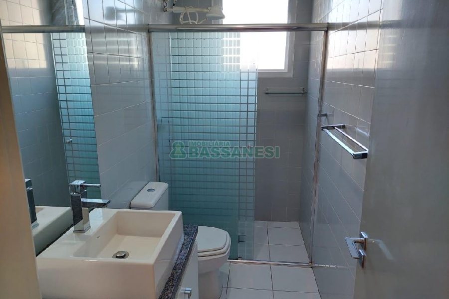 Apartamento com 95m², 3 dormitórios, no bairro Pio X em Caxias do Sul para Comprar