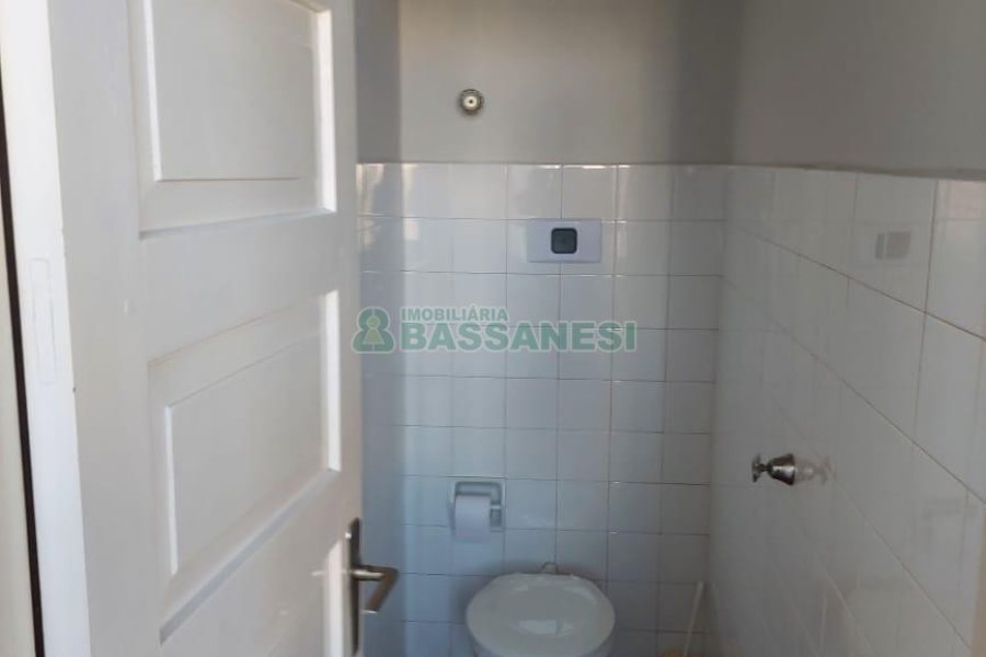 Apartamento com 95m², 3 dormitórios, no bairro Pio X em Caxias do Sul para Comprar