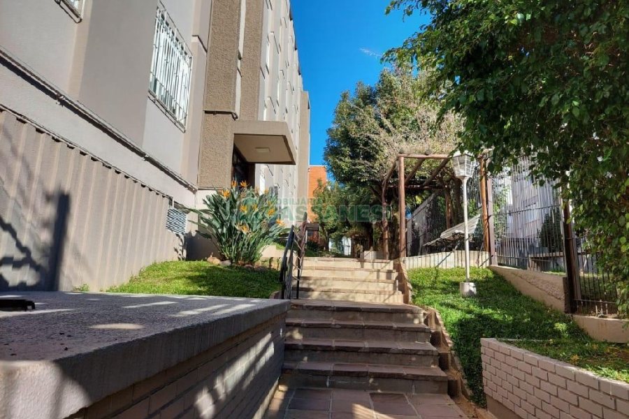 Apartamento com 95m², 3 dormitórios, no bairro Pio X em Caxias do Sul para Comprar