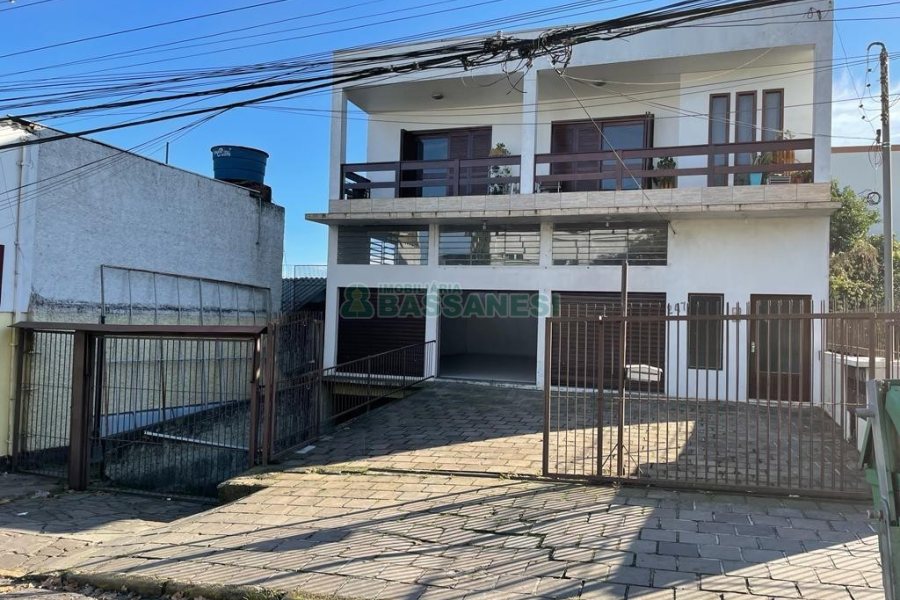 Loja com 190m², no bairro Jardelino Ramos em Caxias do Sul para Alugar