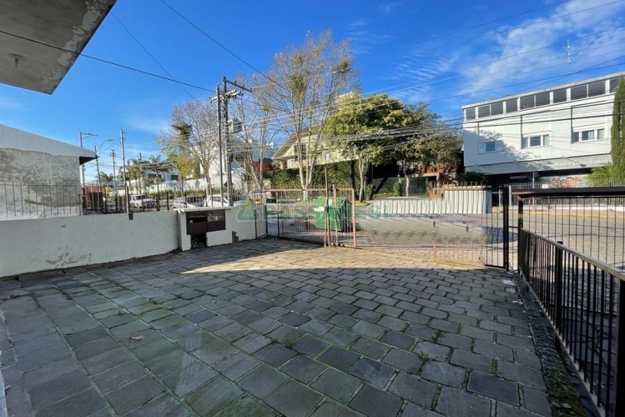 Loja com 190m², no bairro Jardelino Ramos em Caxias do Sul para Alugar
