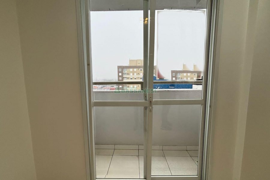 Apartamento com 62m², 3 dormitórios, 2 vagas, no bairro De Lazzer em Caxias do Sul para Alugar