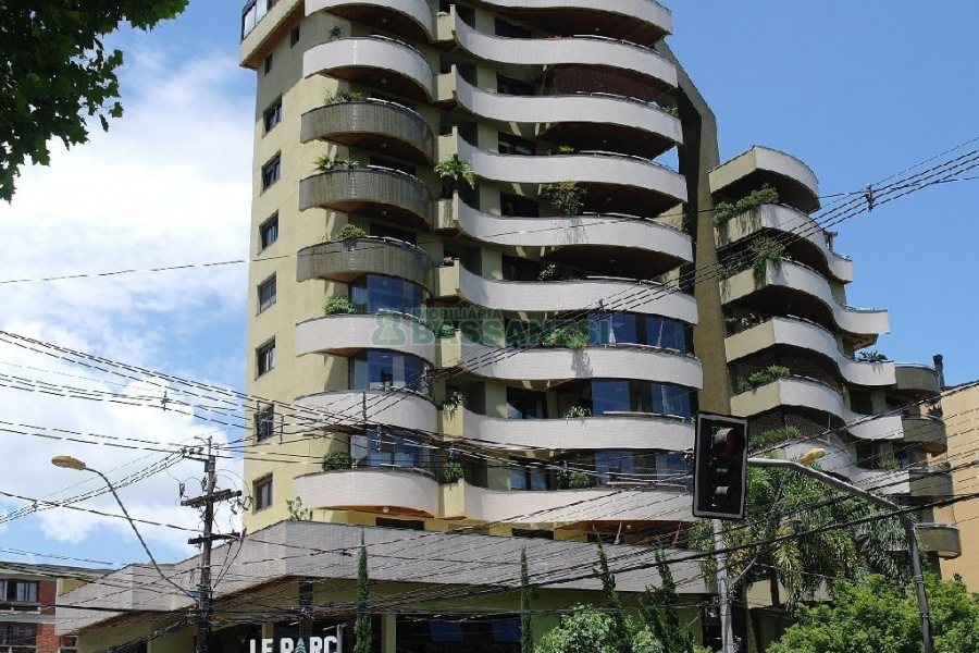 Apartamento com 50m², 1 dormitório, no bairro Centro em Caxias do Sul para Alugar