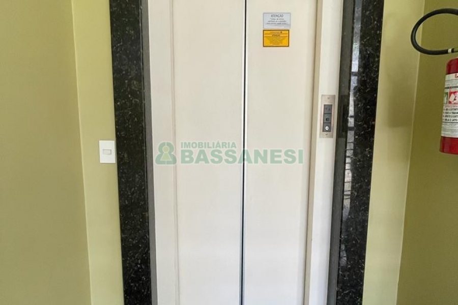 Apartamento com 50m², 1 dormitório, no bairro Centro em Caxias do Sul para Alugar