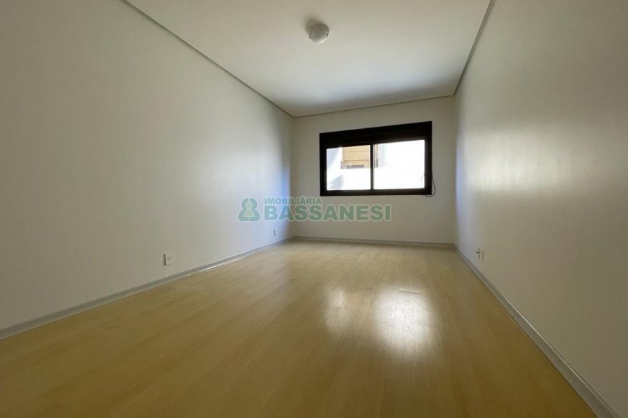 Apartamento com 50m², 1 dormitório, no bairro Centro em Caxias do Sul para Alugar