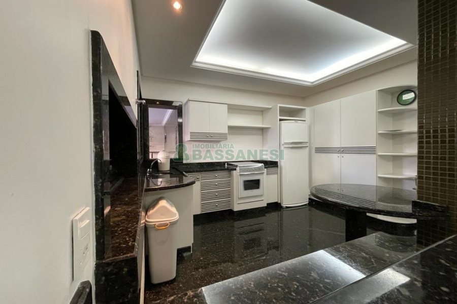 Apartamento com 50m², 1 dormitório, no bairro Centro em Caxias do Sul para Alugar