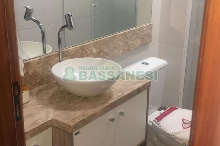 Apartamento com 52m², 2 dormitórios, no bairro Desvio Rizzo em Caxias do Sul para Alugar