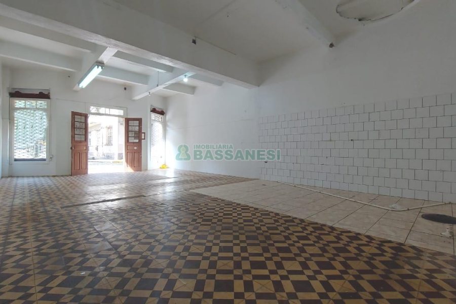 Loja com 70m², no bairro Galópolis em Caxias do Sul para Alugar
