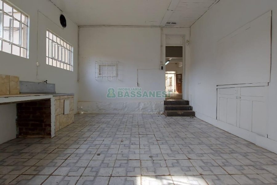 Loja com 70m², no bairro Galópolis em Caxias do Sul para Alugar