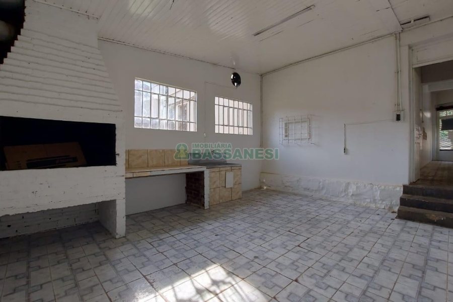 Loja com 70m², no bairro Galópolis em Caxias do Sul para Alugar