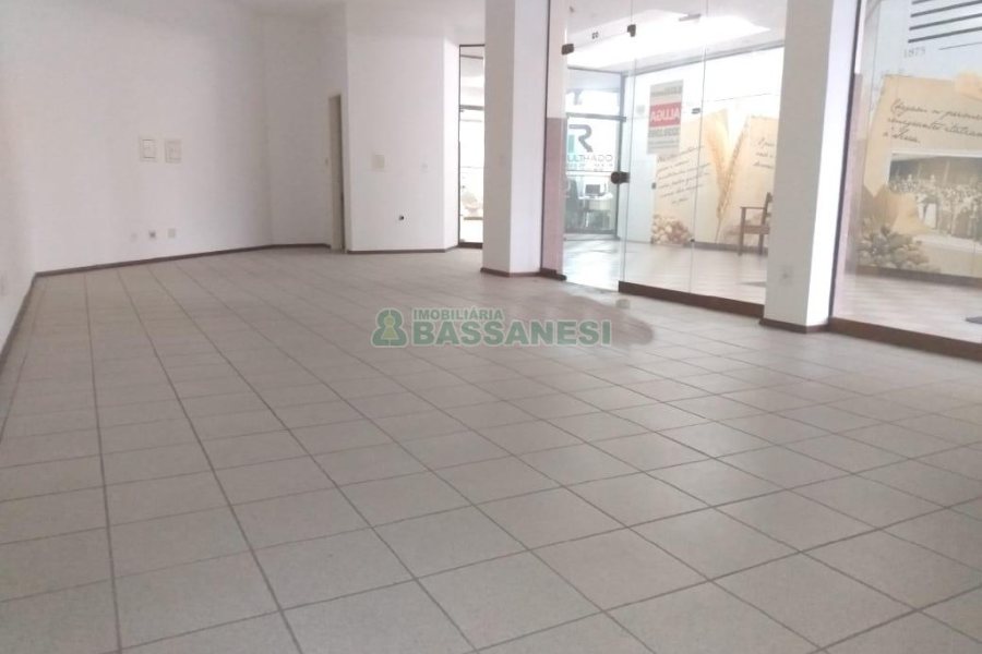 Loja com 60m², no bairro Centro em Caxias do Sul para Alugar