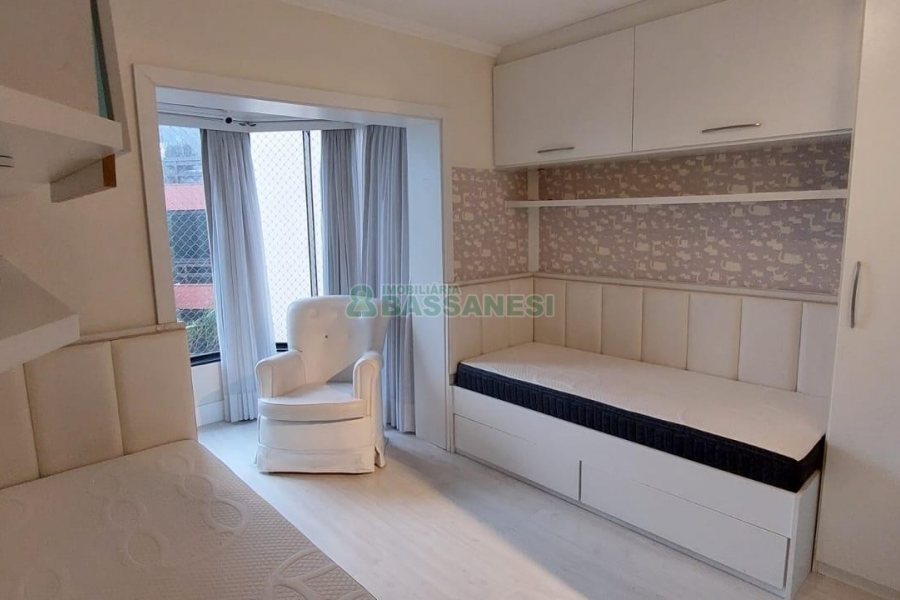 Apto Mobiliado com 120m², 3 dormitórios, 3 vagas, no bairro Jardim América em Caxias do Sul para Alugar