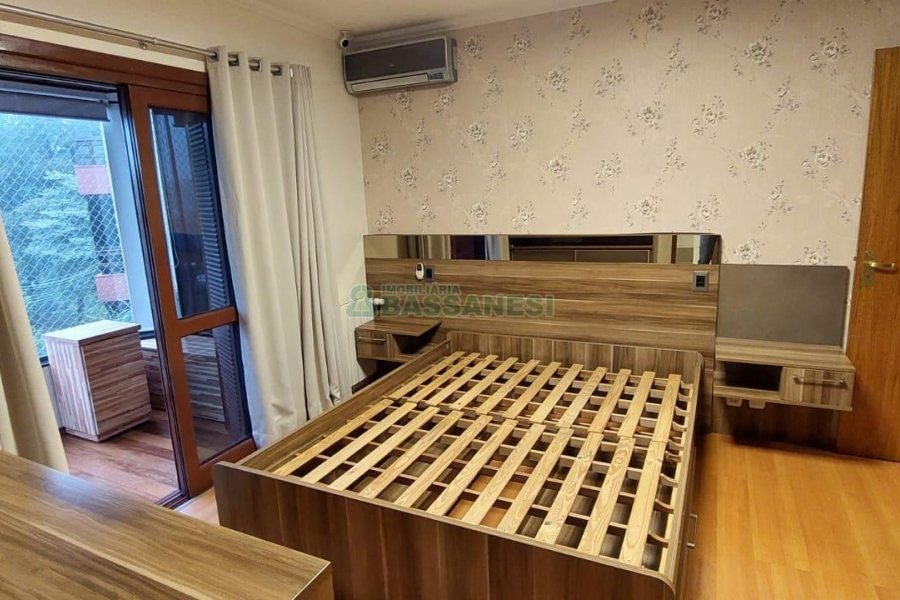 Apto Mobiliado com 120m², 3 dormitórios, 3 vagas, no bairro Jardim América em Caxias do Sul para Alugar