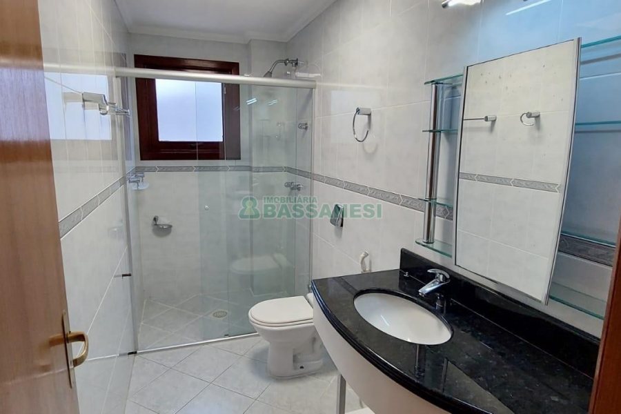 Apto Mobiliado com 120m², 3 dormitórios, 3 vagas, no bairro Jardim América em Caxias do Sul para Alugar