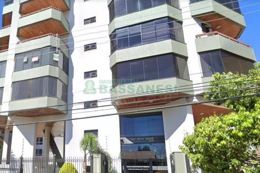 Apto Mobiliado com 120m², 3 dormitórios, 3 vagas, no bairro Jardim América em Caxias do Sul para Alugar