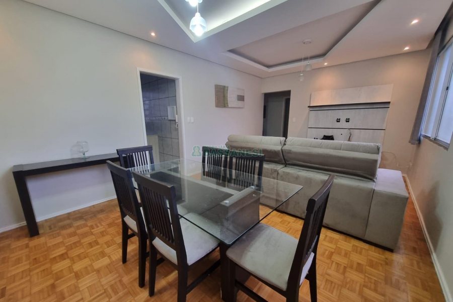 Apartamento com 105m², 3 dormitórios, 1 vaga, no bairro Centro em Caxias do Sul para Alugar