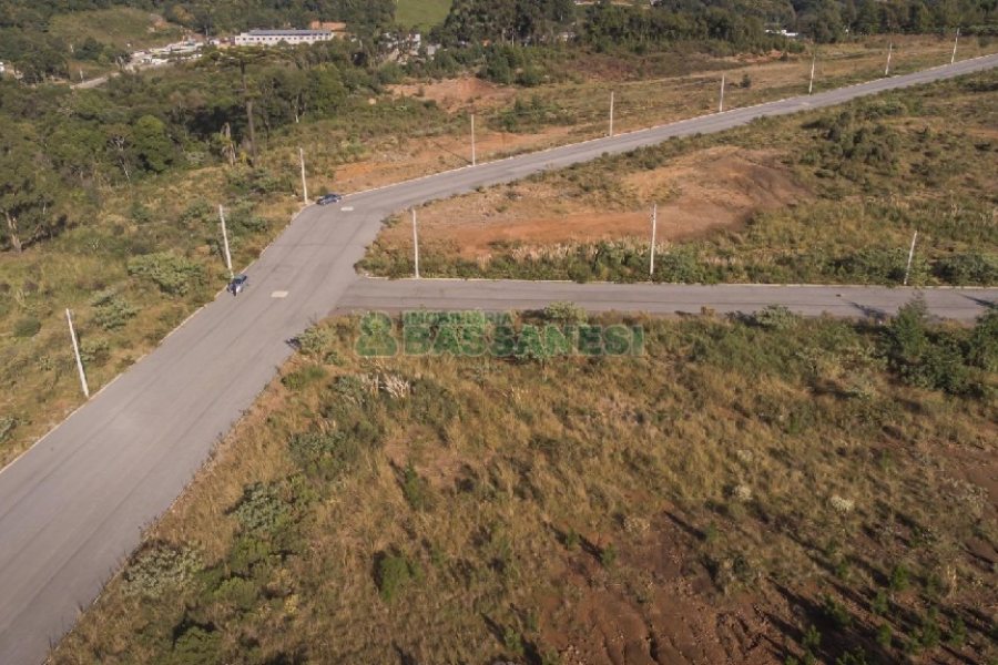 Terreno com 2161m², no bairro Distrito Industrial em Caxias do Sul para Comprar