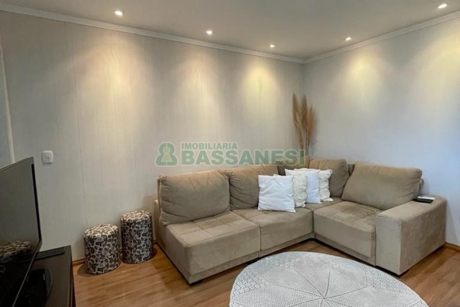 Apartamento com 64m², 2 dormitórios, 1 vaga, no bairro Cidade Nova em Caxias do Sul para Comprar