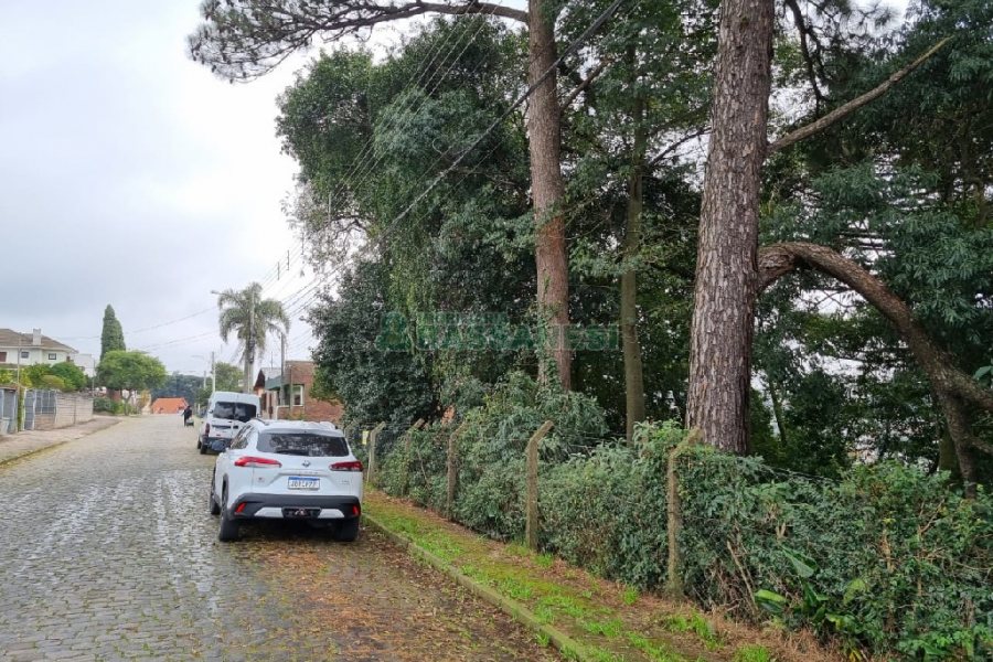 Terreno, no bairro Kayser em Caxias do Sul para Comprar