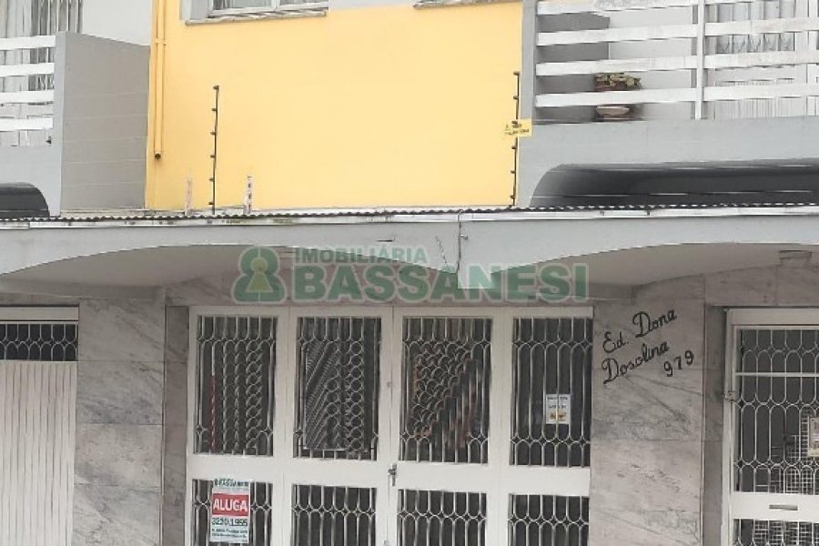 Loja com 90m², no bairro Centro em Caxias do Sul para Alugar