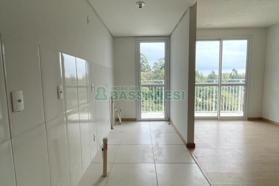 Apartamento com 56m², 2 dormitórios, 1 vaga, no bairro Cidade Nova em Caxias do Sul para Alugar